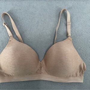 Warners All you Need Nursing Bra Size 36B Women’s Wirefree lightly Padded Nude